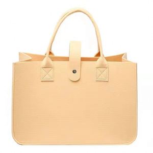 Sac à main pour femme en gros d'usine, nouveau sac à main à porter à la main, grande capacité, tendance, bouton, sac en tissu feutre pour le shopping - Product Image 5