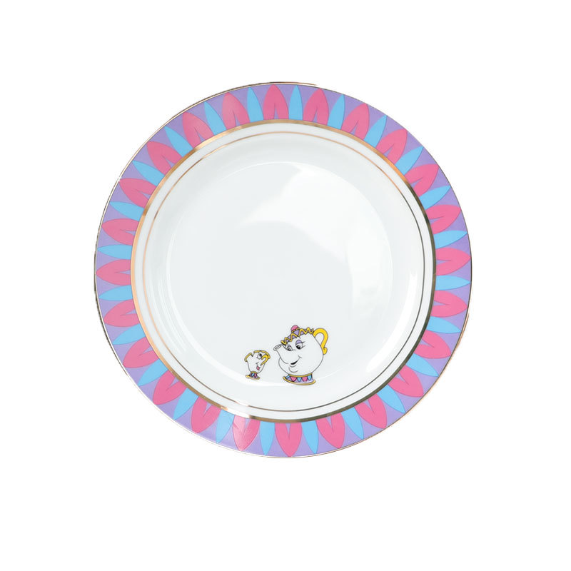 Plat blanc
