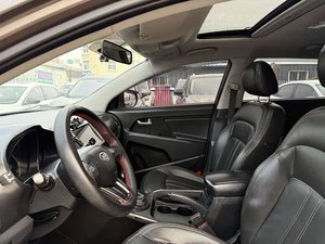 <span class=keywords><strong>Prix</strong></span> de gros <span class=keywords><strong>Kia</strong></span> <span class=keywords><strong>Sportage</strong></span> SUV essence d'<span class=keywords><strong>occasion</strong></span>, traction avant, 5 places, 5 portes, voiture à traction avant de haute qualité - Product Image 4
