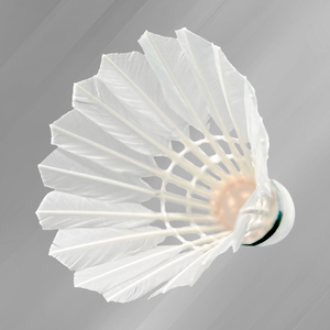 Maßgefertigter Sportlicher Leichtgewichtiger Natürlicher Federball PU-Korkkopf Hohe Haltbarkeit Stabiler Flug Weiß 3 Stück Badminton Gerade - Product Image 5