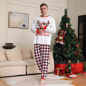 Europa Estados Unidos nueva tela escocesa <span class=keywords><strong>de</strong></span> dos piezas <span class=keywords><strong>de</strong></span> manga larga ropa <span class=keywords><strong>de</strong></span> casa invierno cabeza <span class=keywords><strong>de</strong></span> ciervo letra impresa para padres en <span class=keywords><strong>Amazon</strong></span> Navidad - Product Image 4