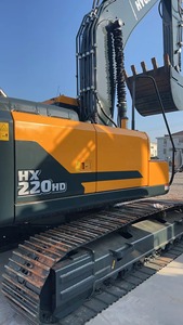 Excavadora Usada Hyundai 220LC-9S de 22.215 Toneladas con Motor Cummins y Caja de Cambios, Maquinaria de Construcción en Venta - Product Image 6