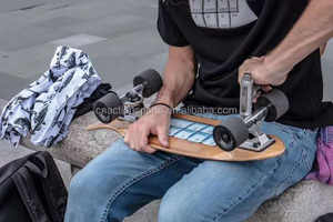 Patineta Profesional Completa de Madera de Arce Canadiense a un Precio Competitivo - Product Image 2