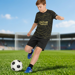 Ensemble Maillot et Short de Football Personnalisé pour Enfants et Jeunes, en Polyester Respirant à Séchage Rapide, avec Rayures, pour Équipes de Football - Product Image 2