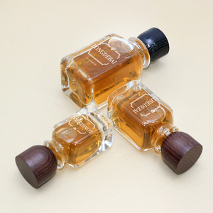 Luxury Clear Glass <b>Perfume</b> Bottles 30ml 50ml 100ml Square Eco-friendly Recyclable with Wooden Cap and Screen Printing - Product Image 4