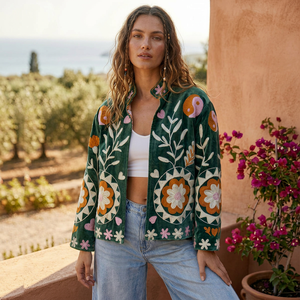 Chaqueta de Mujer con Bordado Suzani Colorido de Estilo Boho Único, Inspirada en el Arte Tradicional, Abrigo de Invierno con Diseño Vibrante, Blazer para Mujer - Product Image 1