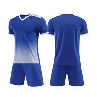 Großhandel Leichtgewichtige Antibakterielle Fußballtrikots Atmungsaktives Mesh 100% Polyester Schnelltrocknend Individuelles Logo Name Nummer für Herren