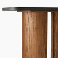 Table console KUMUSI avec plateau noir et base en bois naturel, taille personnalisée