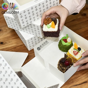 Tùy chỉnh FSC hộp bánh trắng với cửa sổ PVC lật nắp, matte cán & Cmyk in ấn cho bánh rán Brownie tráng miệng bao bì - Product Image 4