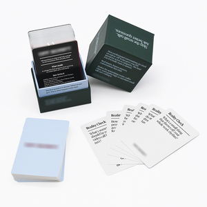 Cartes de conversation Icebreaker personnalisées avec 160 questions, en matériau durable, avec boîte de présentation verticale pour les soirées de jeux en famille - Product Image 3