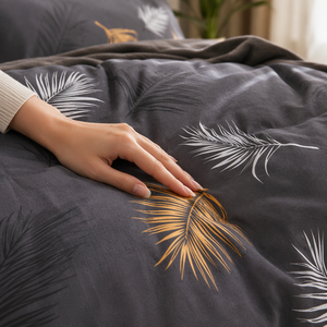 Juego de Ropa de Cama de Algodón con Diseño de Plumas y Hojas, Color Carbón Dorado, para B&B, Envío Directo desde la UE, 3 Piezas - Product Image 4