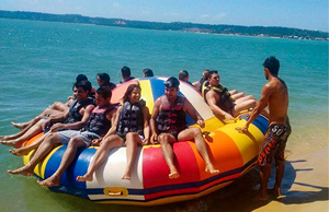 Gommone Gonfiabile Gigante Personalizzato di Alta Qualità per Acqua, Giocattolo Acquatico Girevole Trainabile, Disco Gonfiabile Galleggiante per Acqua in Vendita - Product Image 6