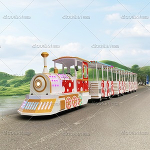 รถไฟไร้รางคุณภาพสูง 28 ที่นั่ง พร้อมตู้โดยสารกว้างขวางสามห้อง สำหรับความสนุกสนานในครอบครัว และเครื่องเล่นในสวนสนุกที่สวยงาม มีจำหน่ายแล้ว - Product Image 4