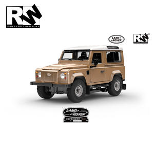 Jianfengyuan fabrication toboggan tout-terrain voiture jouets 1/24 moulé sous pression <span class=keywords><strong>Land</strong></span> <span class=keywords><strong>Rover</strong></span> série 4WD véhicule de cross-country jouet à <span class=keywords><strong>vendre</strong></span> - Product Image 4