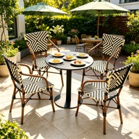Ensemble de mobilier de jardin moderne et empilable en rotin tressé avec chaise à structure en aluminium résistant aux intempéries pour salle à manger, terrasse, balcon, boutique