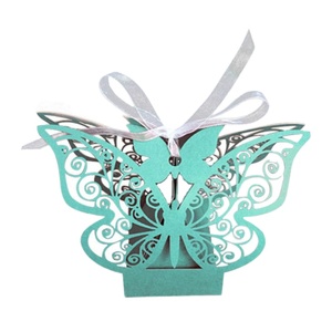 Petite boîte en carton écologique faite à la main, <span class=keywords><strong>dragées</strong></span> souvenirs avec <span class=keywords><strong>design</strong></span> personnalisé pour les invités de mariage - Product Image 3