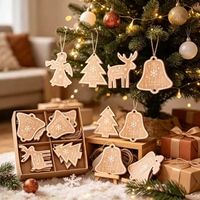 Ensemble de 4 décorations de Noël en bois : ange, renne, cloche, style rustique naturel, à suspendre, boîte cadeau, ficelle de jute, pour les fêtes de Noël