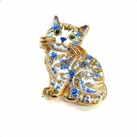 Broche animale en porcelaine bleue et blanche, émail et strass, motif chat et dragon, bijou