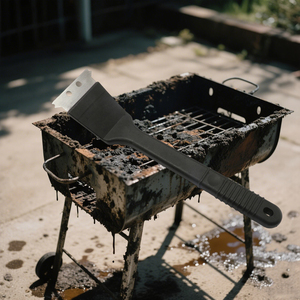 Spazzola per Pulizia Barbecue a Carbone BQ-6114 con Manico Lungo in Acciaio Inox <span class=keywords><strong>e</strong></span> Materiale PP di Alta Qualità - Product Image 1