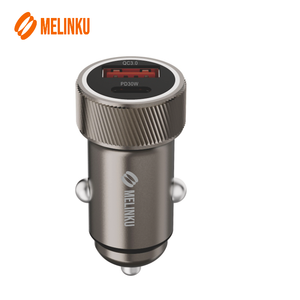 Caricabatterie per Auto Melinku 30W QC 3.0 a Doppia Porta in Lega di Alluminio, <span class=keywords><strong>18W</strong></span> USB-C e USB-A Ricarica Rapida PD 3.0, Garanzia 12 Mesi - Product Image 1