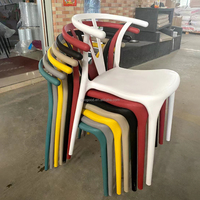 Chaise de salle à manger en plastique et polypropylène, meuble de créateur italien, surnaturel Yi, avec trou empilable