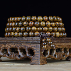 Collana di perline allentate di legno di sandalo di legno di rosario naturale di <span class=keywords><strong>moda</strong></span> personalizzata 108 perline braccialetto di collane di mala - Product Image 5