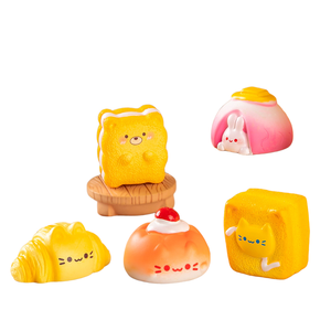 Simulation de micro-paysage Yxs, petits animaux mignons, desserts, petit pain, jouets alimentaires, décorations de bricolage, sacs aveugles, accès suspendu - Product Image 1