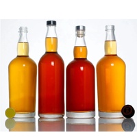 Bouteille de spiritueux artisanale pour dégustation promotionnelle, fabriquée par une distillerie de gin