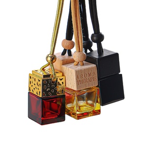 8ML Square Car <b>Perfume</b> Diffuser Glass <b>Bottles</b> with Black Metal Cap <b>Empty</b> Hanging Car Aroma Diffuser - Product Image 6
