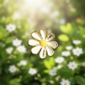 Orecchini a Perno con Fiore Dorato, Placcati in Oro 22k, con Cristalli e Strass, Design Unisex E3896 - Product Image 2