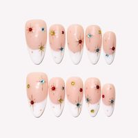 Faux ongles à presser en acrylique blanc crème avec paillettes argentées et étoiles de mer, forme amande française, peints à la main, personnalisables, vente en gros pour l'été et la plage