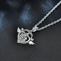 Collier en forme de flèche de Cupidon en diamant taillé au Mozambique, style professionnel, pour femmes, chaîne croisée en argent sterling 925, 2,7 g, personnalisé et créatif