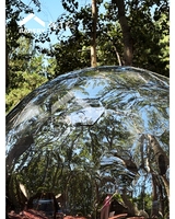 Dôme géodésique de luxe en verre miroir, tente igloo sphérique personnalisée 6m 4m pour jardin, idéal pour les centres de villégiature en plein air, le glamping et les hôtels