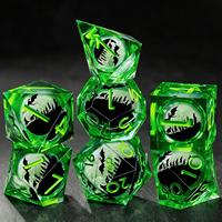 Ensemble de 7 dés de jeu de rôle DND en résine liquide vert néon Dragon Lune, faits à la main, polyédriques et tranchants, pour jeux de société Dungeons & Dragons