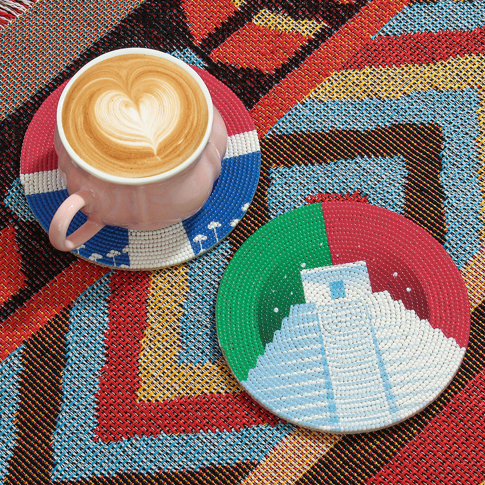 แดง, เขียว, ขาว-1