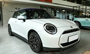รถยนต์ไฟฟ้า COOPER SE 2026 ระยะทางวิ่ง 463 กม. กำลังไฟ 160 กิโลวัตต์ ประสิทธิภาพสูง รถมินิอีวีแฮทช์แบ็กระดับพรีเ<span class=keywords><strong>มี</strong></span>ยม  ข้ามข้อจำกัดเวลาเตรียมการจดทะเบียน 180 วัน - Product Image 2
