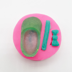 B0534 bé Quần áo loạt Giày chai hình dạng Silicone Bánh sô cô la khuôn cho bé rửa tội - Product Image 3