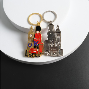 Porte-clés <span class=keywords><strong>en</strong></span> métal avec collage de monuments de <span class=keywords><strong>Londres</strong></span>, souvenir de la Garde royale britannique et du Big Ben - Product Image 2