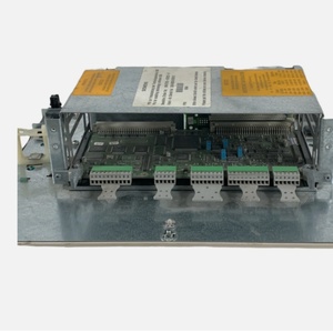 6RA7081-6DS22-0 Siemens SIMOREG DC-MASTER 6RA7081-6DS22-0 Convertisseur de courant continu de commande SIMOREG DC-MASTER 6RA70 3AC 400, 400A, 1Q - Product Image 3