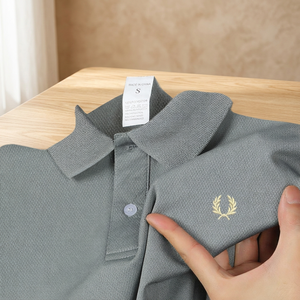 Vente en gros de T-shirts en maille pour hommes HX, décontractés d'été à manches courtes, brodés, tricotés, imprimés, en polyester, pour le fitness et le style professionnel - Product Image 3