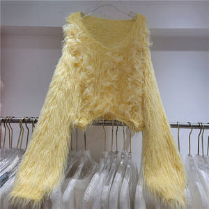 <span class=keywords><strong>Manteau</strong></span> doux en fausse fourrure tricoté style féerique avec fleurs en mohair 3D, col en V, longueur moyenne, coupe ajustée, pour femme enceinte, style vintage - Product Image 3