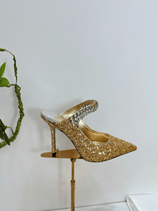 Escarpins Jimmy tendance avec chaîne de diamants et décoration de bracelet, talons aiguilles ajustés, dessus orné de diamants étincelants - Product Image 6