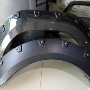 ขายดี! บังโคลนล้อรถยนต์ Ranger T9 วัสดุ ABS ลายคาร์บอนไฟเบอร์ สีดำ ทรงเพรียวบาง สไตล์ออฟโรด - Product Image 2