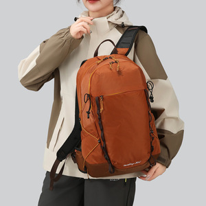 Sac à dos de randonnée pour femme Tin Duc grande capacité - Nylon, coque souple, minimaliste, imperméable, léger, portable, loisirs, voyage - Product Image 3