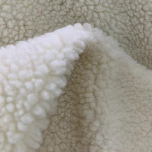 Tela de Forro de Piel de Cordero Sintética de Poliéster de Alta Calidad de Fábrica para Prendas de Invierno - Product Image 5