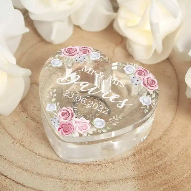 Benutzer definierte gravierte klare Acryl Hochzeits schmuck Ohrring Halskette Ring Magnet box für Verlobung geschenk