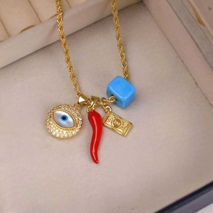 Collana con Ciondolo Occhio Blu e Peperoncino BD-D571, Amuleto Occhio Turco, Gioiello Artigianale, Regalo Portafortuna per Donne - Product Image 3