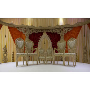 Chaises Mandap en bois sculpté pour mariage, chaises de luxe, conception Exclusive, pour fêtes de mariage - Product Image 1