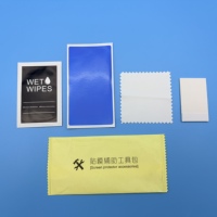 Kit de nettoyage d'écran de téléphone : lingettes alcoolisées, autocollants anti-poussière, carte de raclage, chiffon en microfibre pour écrans de téléphone, appareils photo et téléviseurs