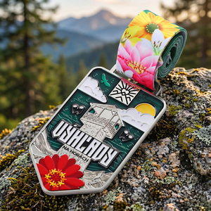 Medallas Personalizadas de Aleación de Zinc Fundidas a Presión, Medallas Deportivas de Esmalte 3D para Senderismo al Aire Libre, Logotipo Metálico para Eventos de Senderismo, Maratones y Recuerdos - Product Image 4